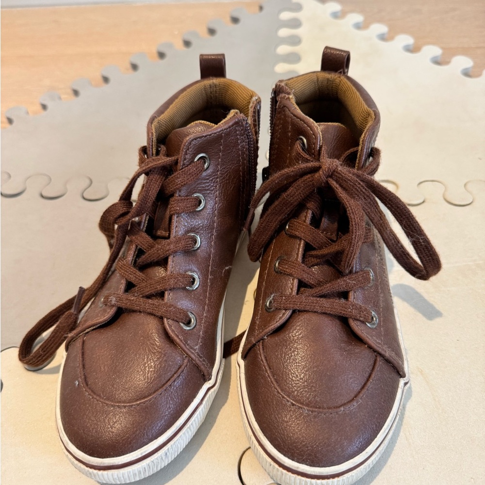 Cat & Jack Brown Kids Sneakers